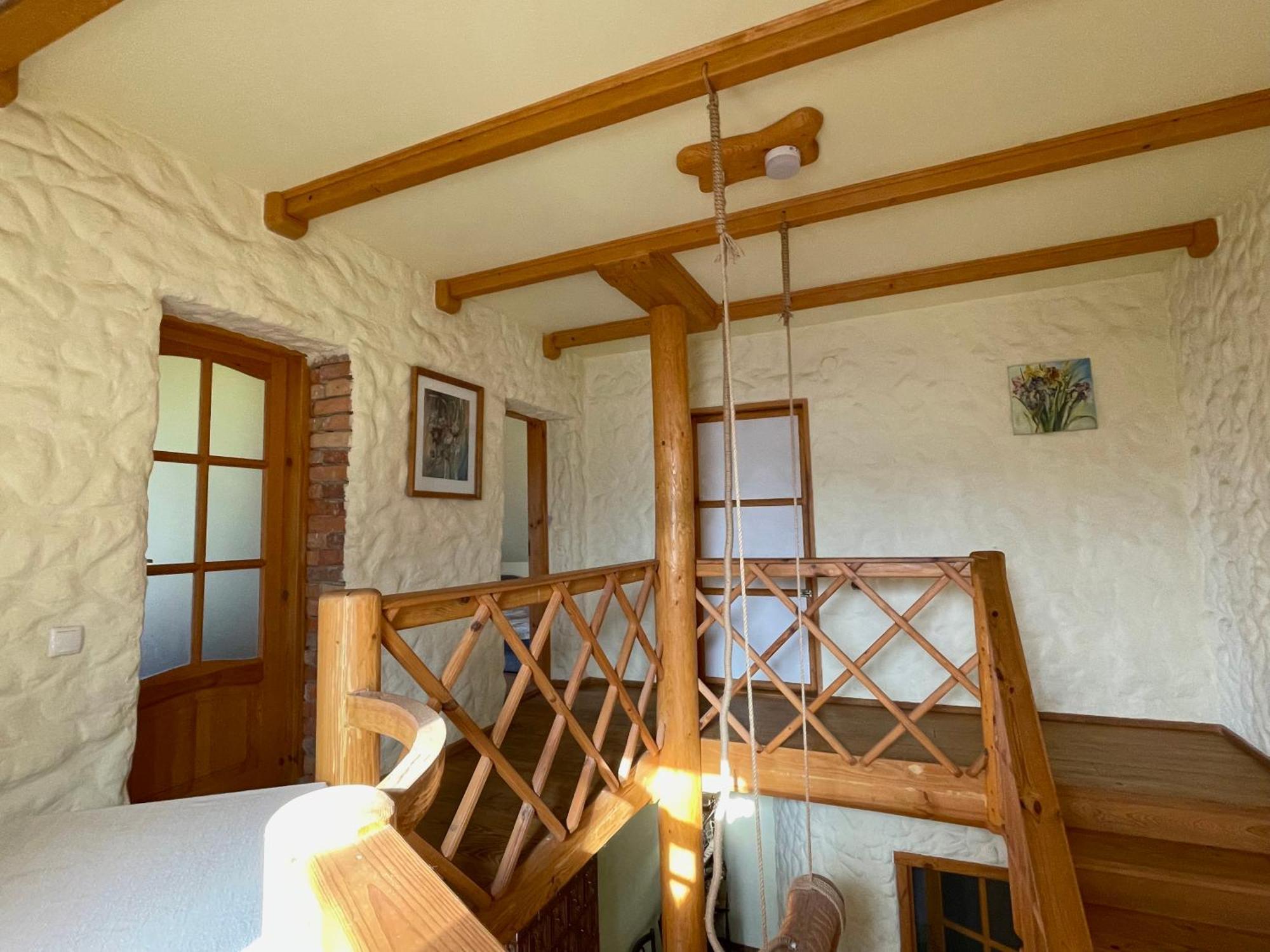 Tisnyi 7 Guest House Kamianets-Podilskyi Exterior foto